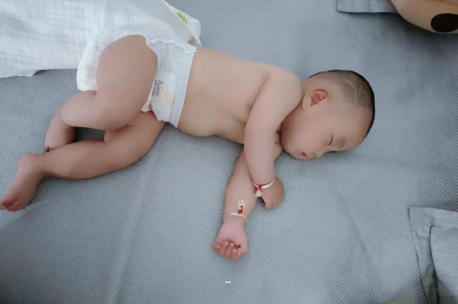 汕头宝宝短发型女